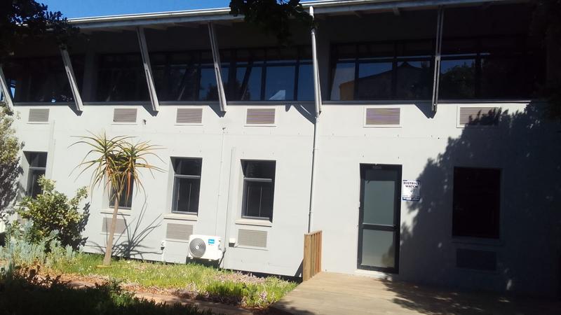 To Let commercial Property for Rent in Parow North Western Cape